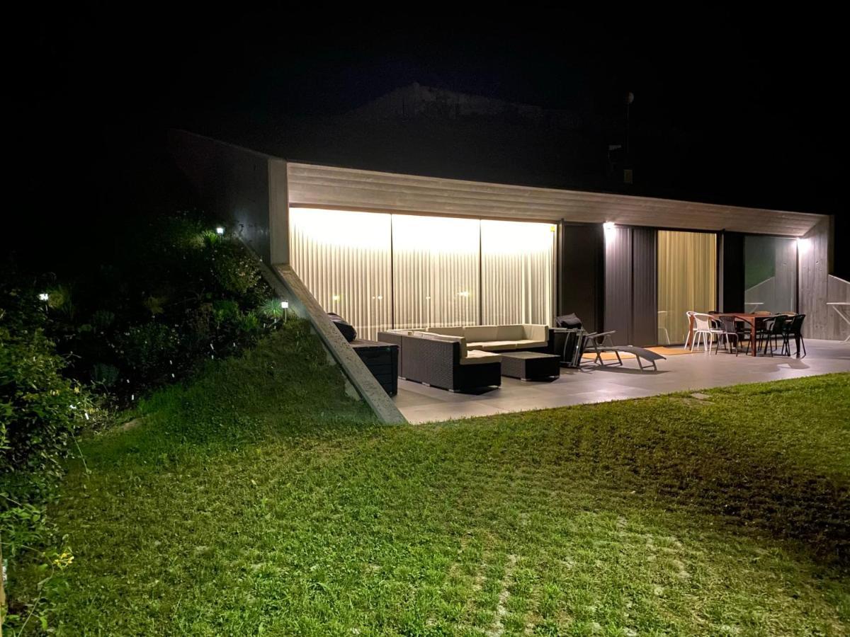La Casa De Hierba - Casa De Campo De Diseno Con Jardin Y Wifi Cerca De Las Playas De Llanes Dış mekan fotoğraf